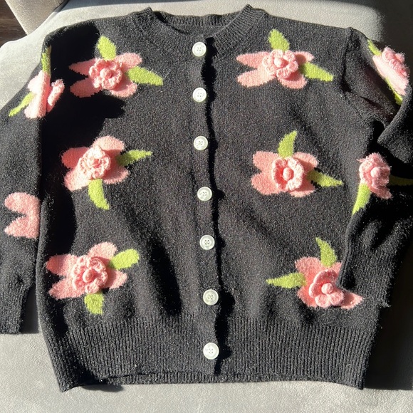 Cardigan - Picture 1 of 5